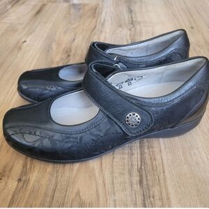 Waldlaufer Mary Jane Shoes Size UK 3 1/2  (U.S. 6)